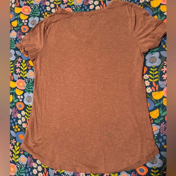 Maurice’s graphic t-shirt - Picture 5 of 5